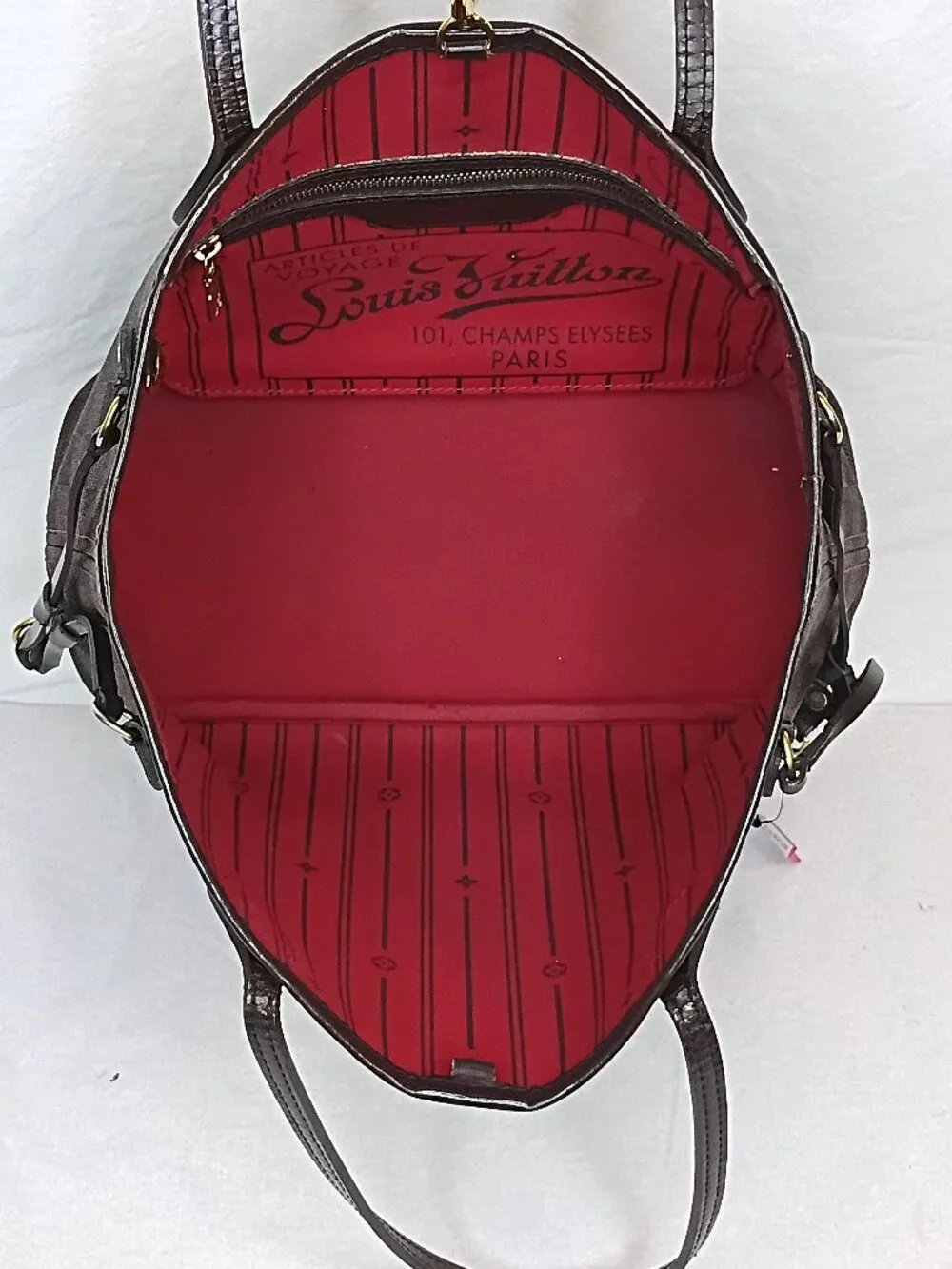 Louis Vuitton checker dameir